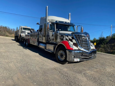 Brown's Towing JunkYard in Chico (CA) - photo 1