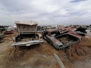 Turner's Auto Wrecking JunkYard in Fresno (CA) - photo 3