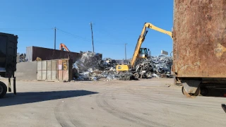 CIRCOSTA Iron & Metal Co. Inc. JunkYard in San Francisco (CA) - photo 2