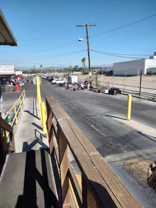 LKQ Pick Your Part - Santa Fe Springs JunkYard in Santa Fe Springs (CA) - photo 4