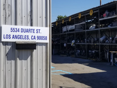 Universal Auto Dismantling (JAD) JunkYard in Vernon (CA) - photo 3