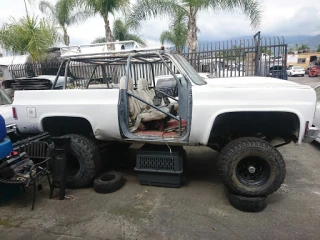 YLM Auto Salvage Wrecking JunkYard in Duarte (CA) - photo 4