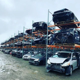 SACRAMENTO AUTO DISMANTLING - TOYOTA, NISSAN, HONDA, FORD, CHEVY, DODGE JunkYard in Rancho Cordova (CA) - photo 4