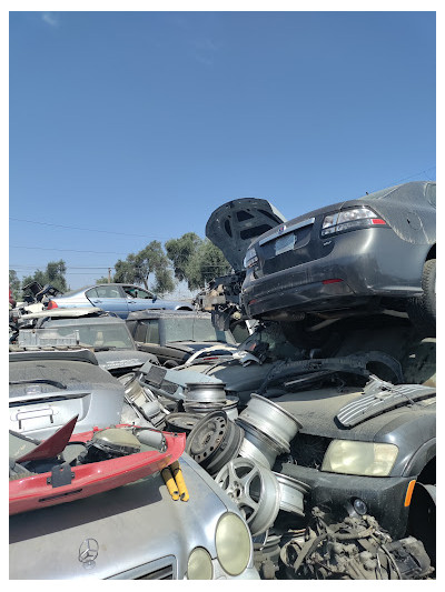 M & M Imports Inc JunkYard in Fontana (CA) - photo 3