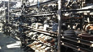 World Auto Parts JunkYard in Glendale (CA) - photo 4