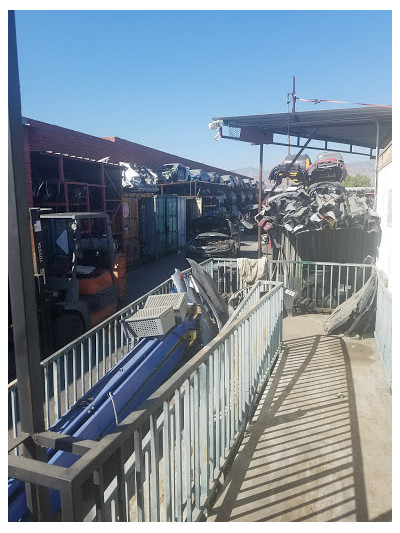 So Cal Auto Dismantling JunkYard in Los Angeles (CA) - photo 4