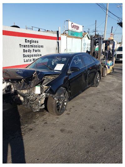 PHOENIX AUTO WRECKING INC JunkYard in Los Angeles (CA) - photo 2