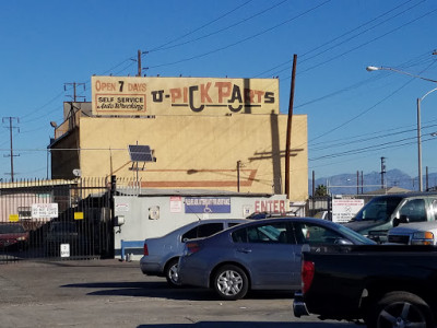 U-Pick Parts JunkYard in Los Angeles (CA) - photo 1