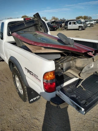 Coast Auto Salvage JunkYard in Lancaster (CA) - photo 3