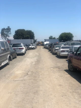 A & A Self Serve JunkYard in Brentwood (CA) - photo 3