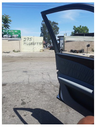 R & F Used Auto Parts JunkYard in San Bernardino (CA) - photo 4