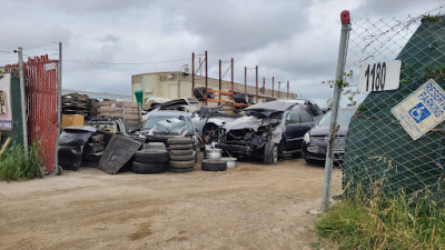 América Auto Dismantling JunkYard in San Diego (CA) - photo 1