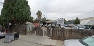 Red Line Towing JunkYard in San Mateo (CA) - photo 3